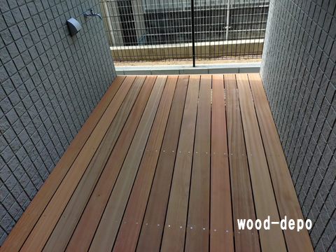 �E�b�h�f�b�L�{�H��240c